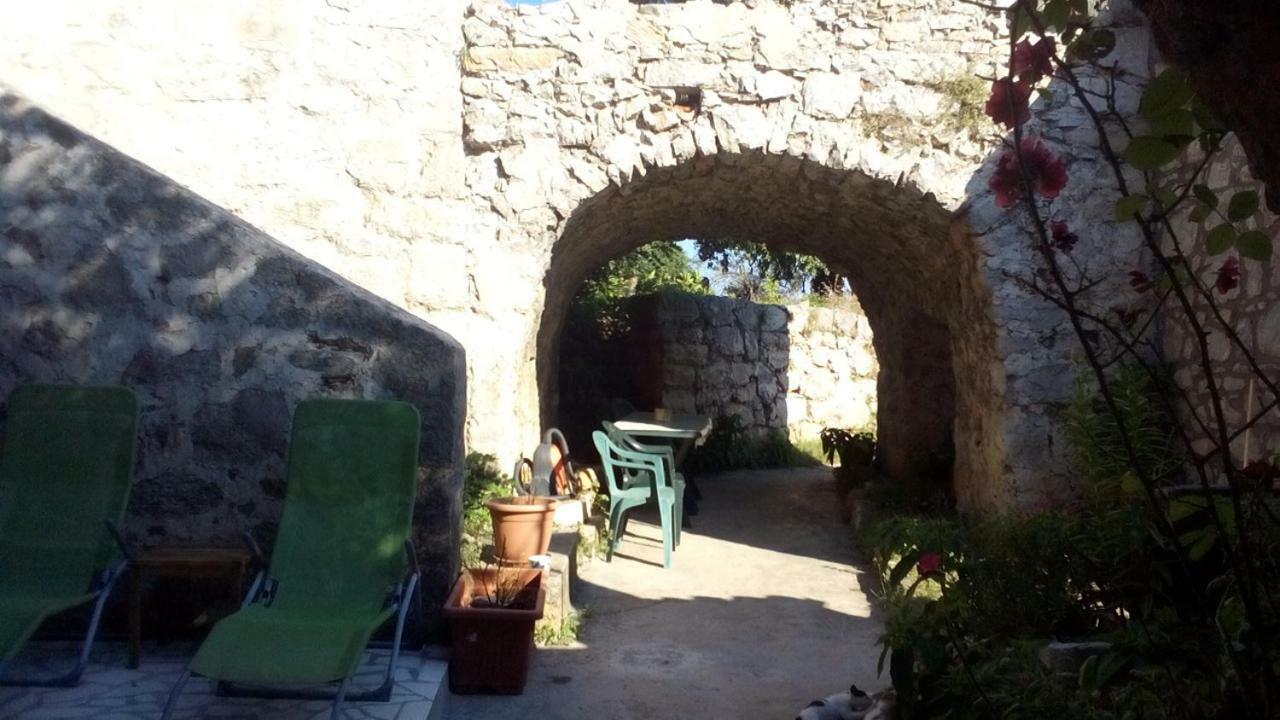 Cottage Melita Babino Polje Exteriör bild